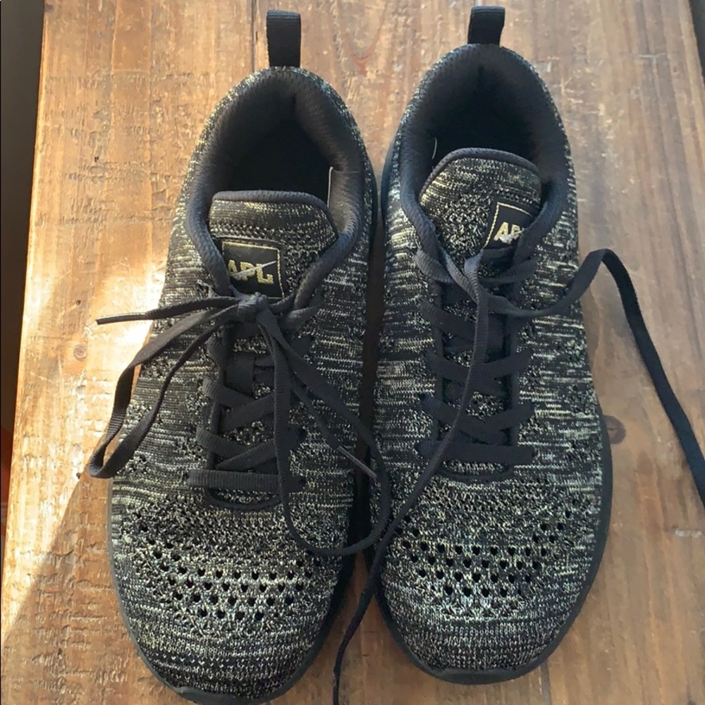 APL Techloom Pro W Sneakers